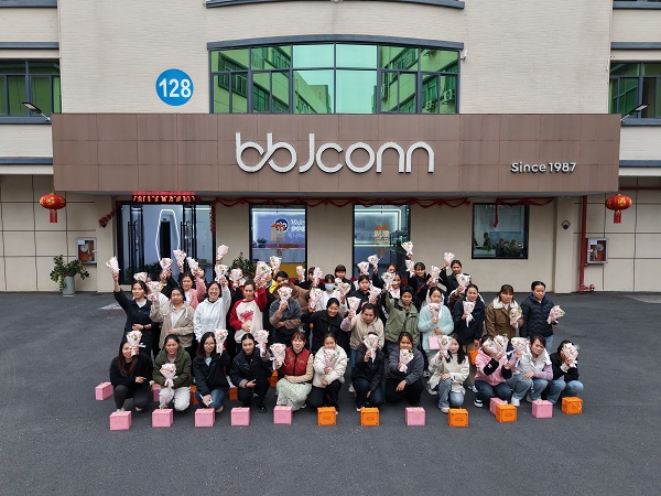 38載步步精，致敬巾幗力量 | 38周年·38婦女節(jié)特別獻禮